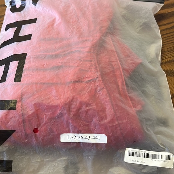 One shoulder red jumpsuit - Picture 2 of 2